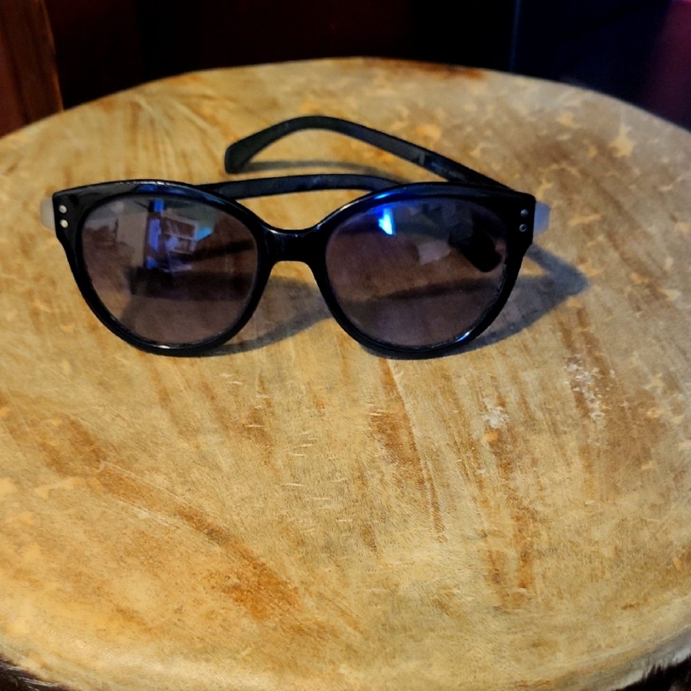 Marc Jacobs women's sunglasses